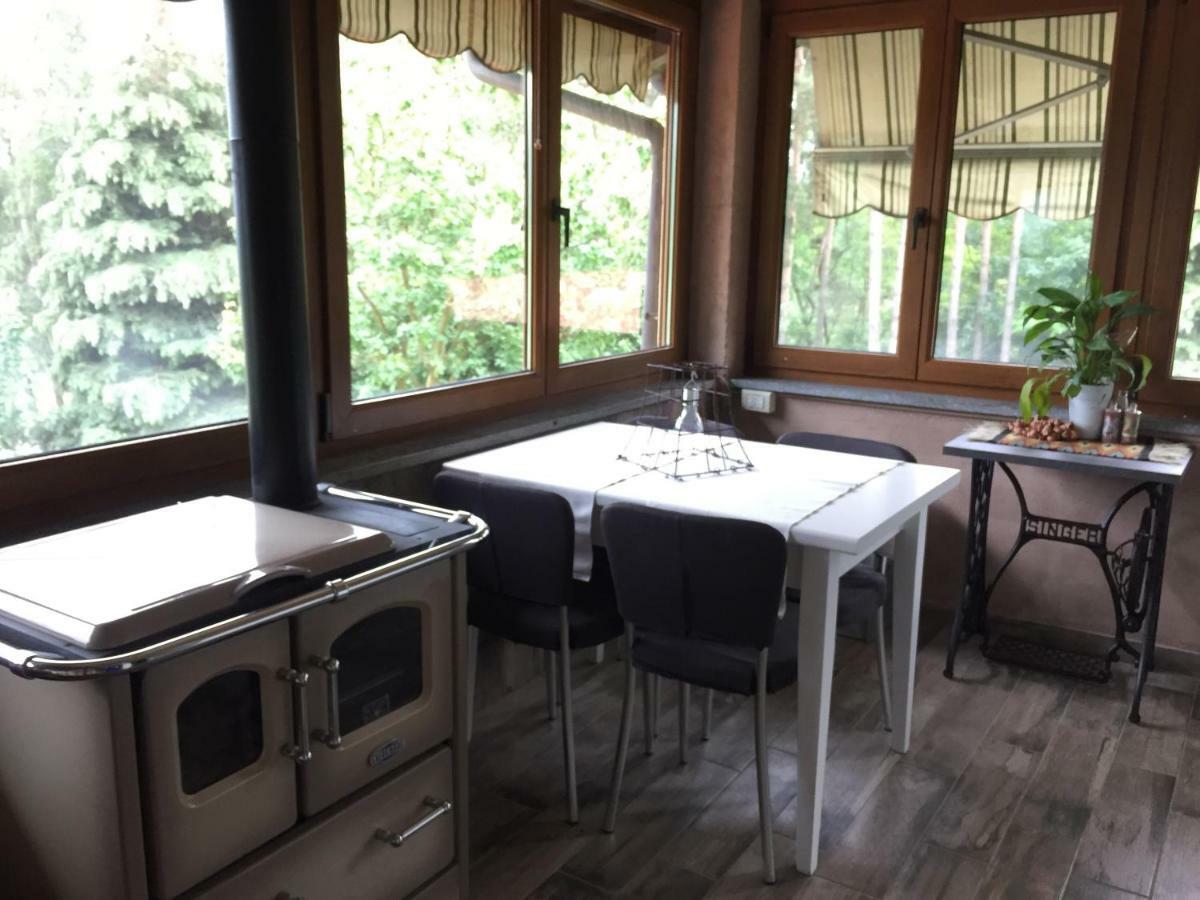 Bella Vista -Malpensa Airport-Leonardo- Apartment Varallo Pombia Bagian luar foto